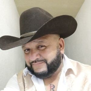 Meet your Posher, Romero